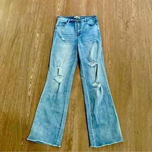 NWOT Copper Key Distressed Jeans